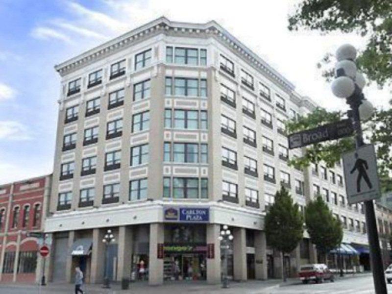 Best Western Plus Carlton Plaza Hotel Виктория Екстериор снимка