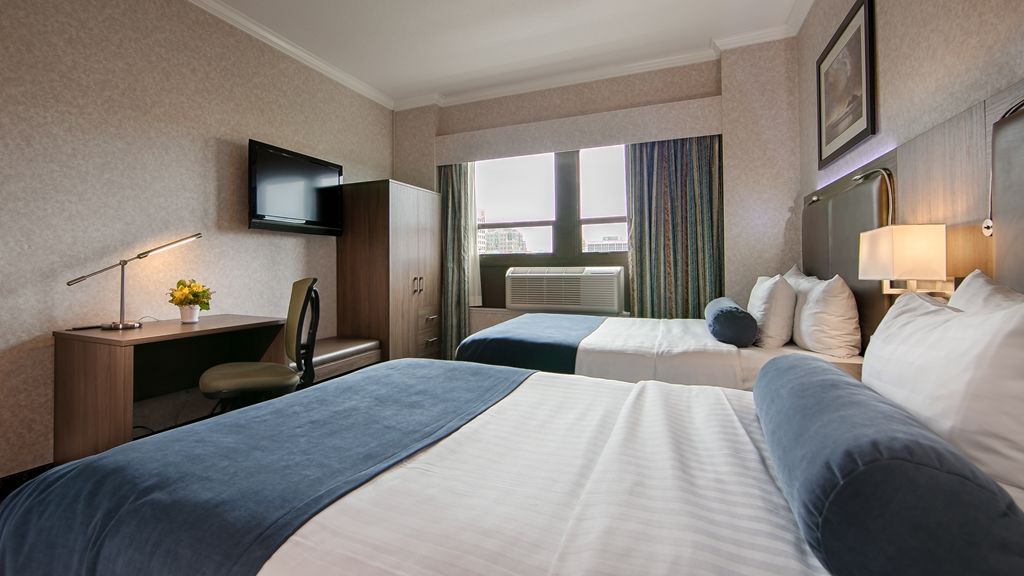 Best Western Plus Carlton Plaza Hotel Виктория Екстериор снимка